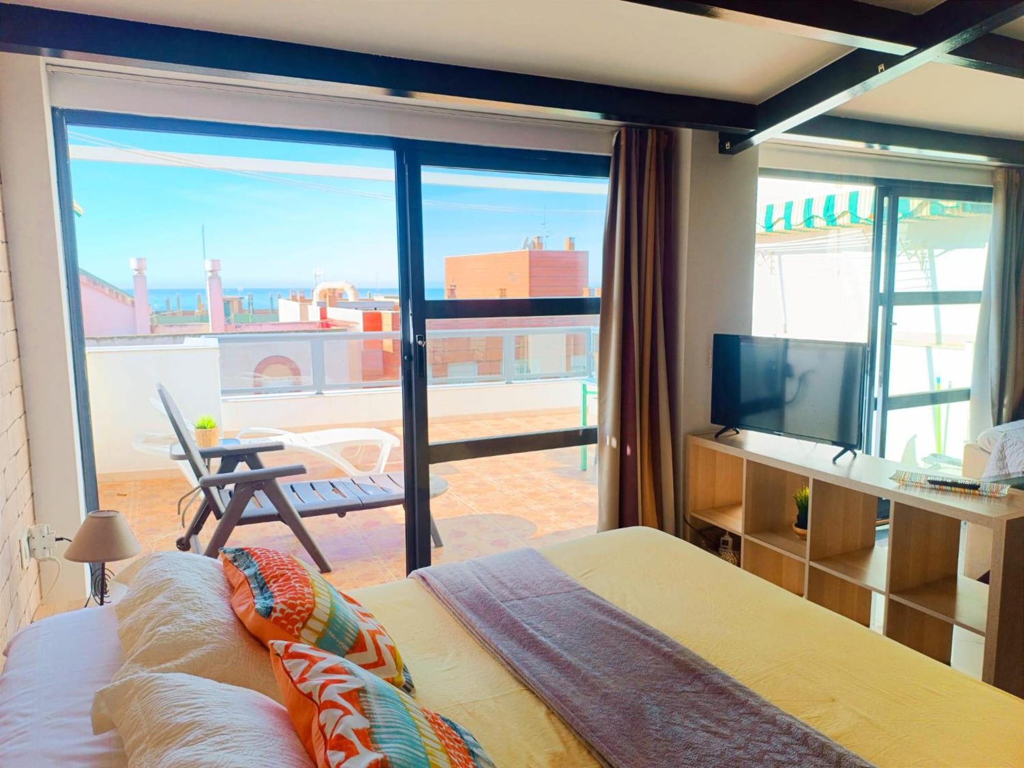Apartamento Ático Cerca Del Mar Málaga Exterior foto